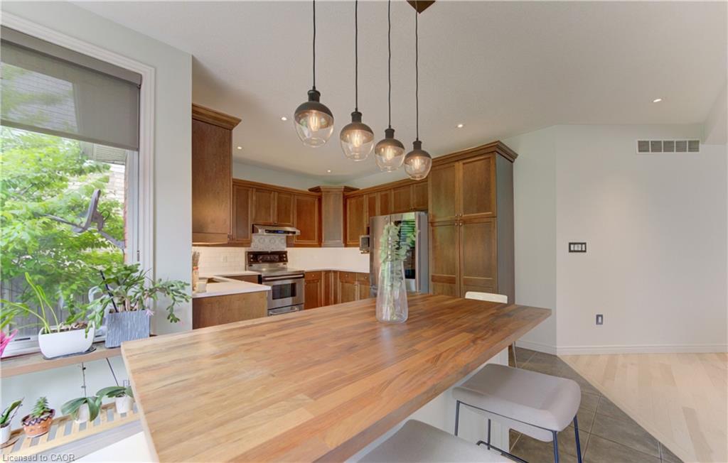 725 Zurich Drive Property Photo 15
