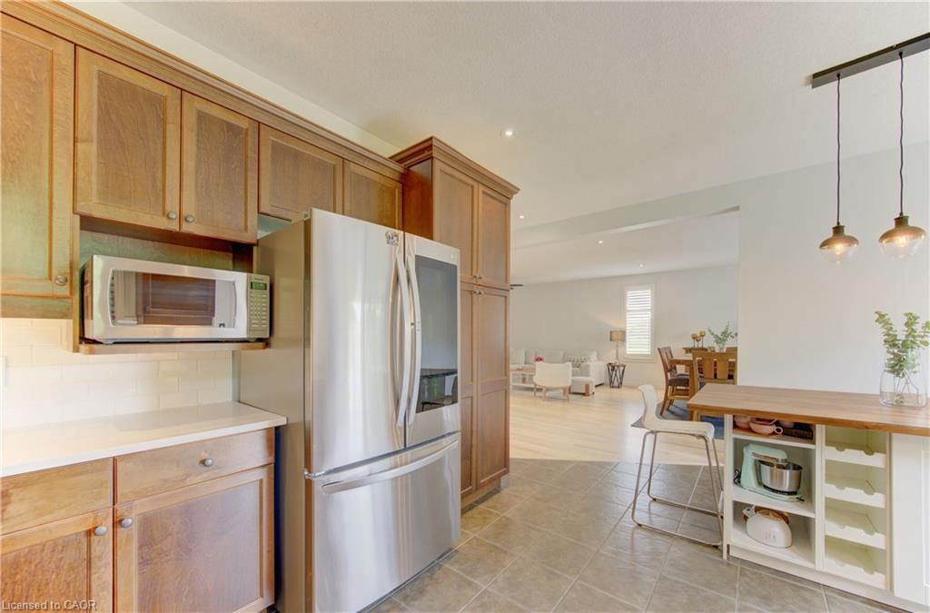 725 Zurich Drive Property Photo 16