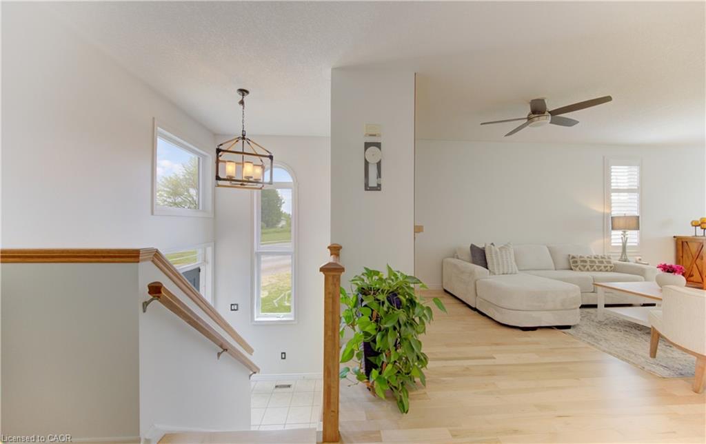 725 Zurich Drive Property Photo 31
