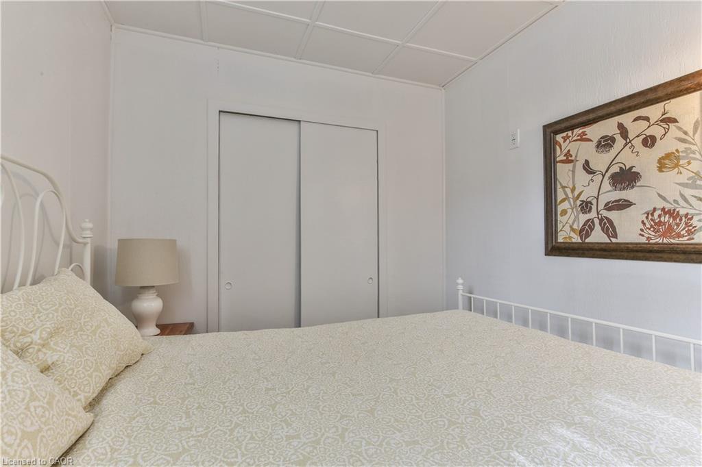 7 Willow Avenue Property Photo 17