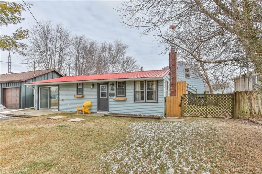 7 Willow Avenue Property Photo 23