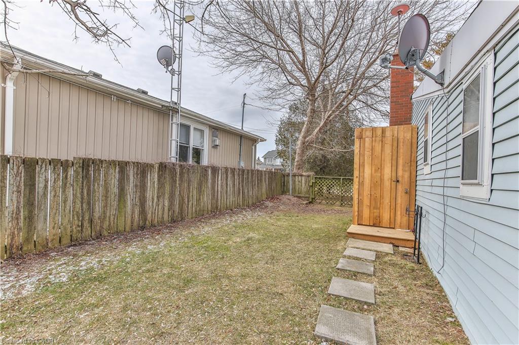 7 Willow Avenue Property Photo 25