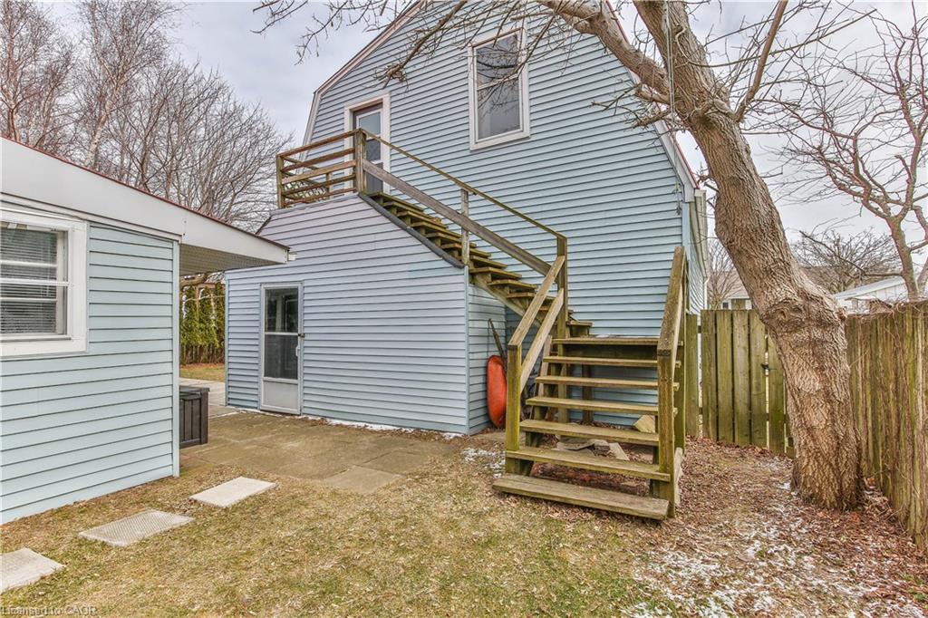 7 Willow Avenue Property Photo 27