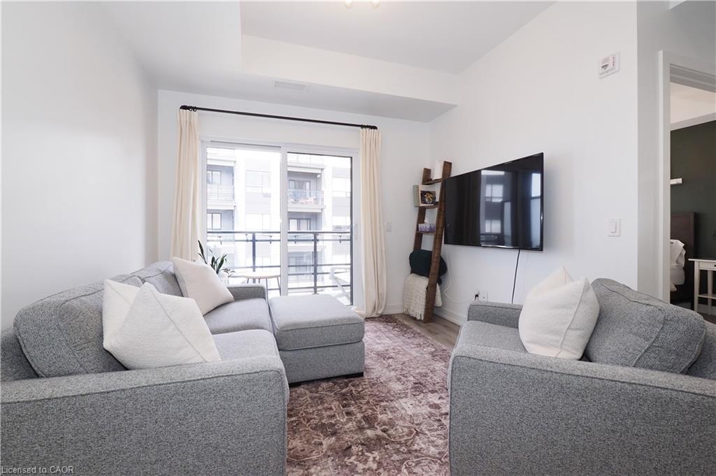 408-243 Northfield Drive E Property Photo 15