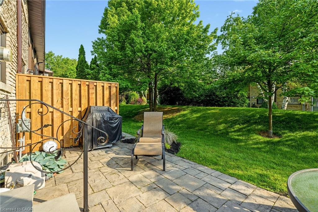 570 Forestwood Crescent Property Photo 27
