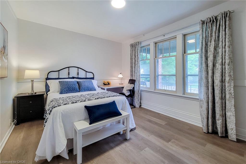 7 Norfolk Street N Property Photo 7