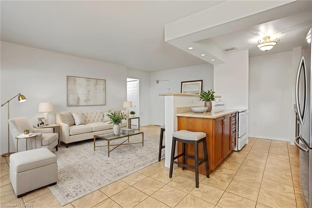 114-793 Colborne Street Property Photo 1