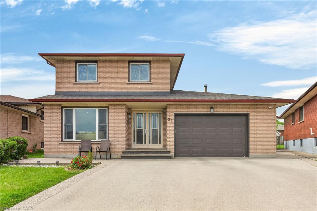 34 Capri Crescent Property Photo 1