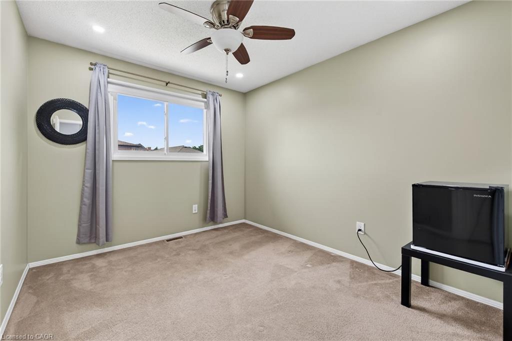 34 Capri Crescent Property Photo 35