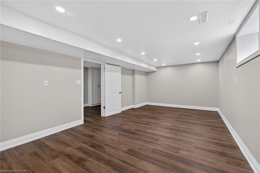 34 Capri Crescent Property Photo 40