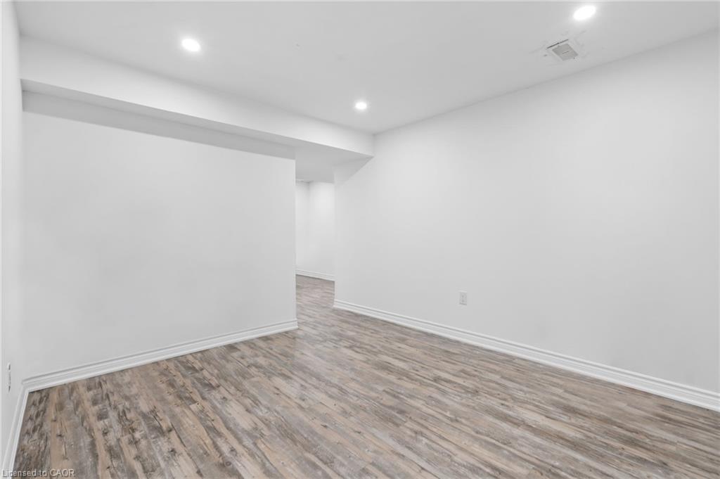 6087 Eaglewood Drive Property Photo 3