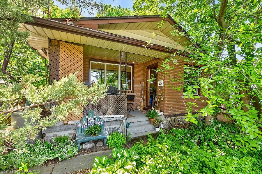 104 Teal Avenue Property Photo 1