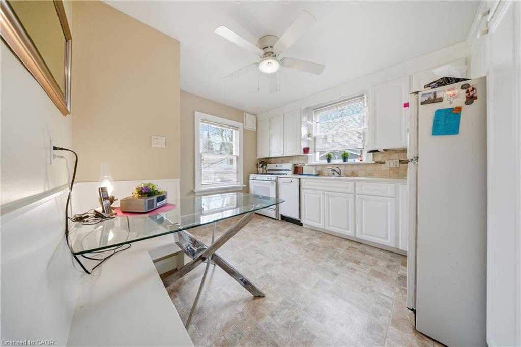 243 Sydney Street Property Photo 22
