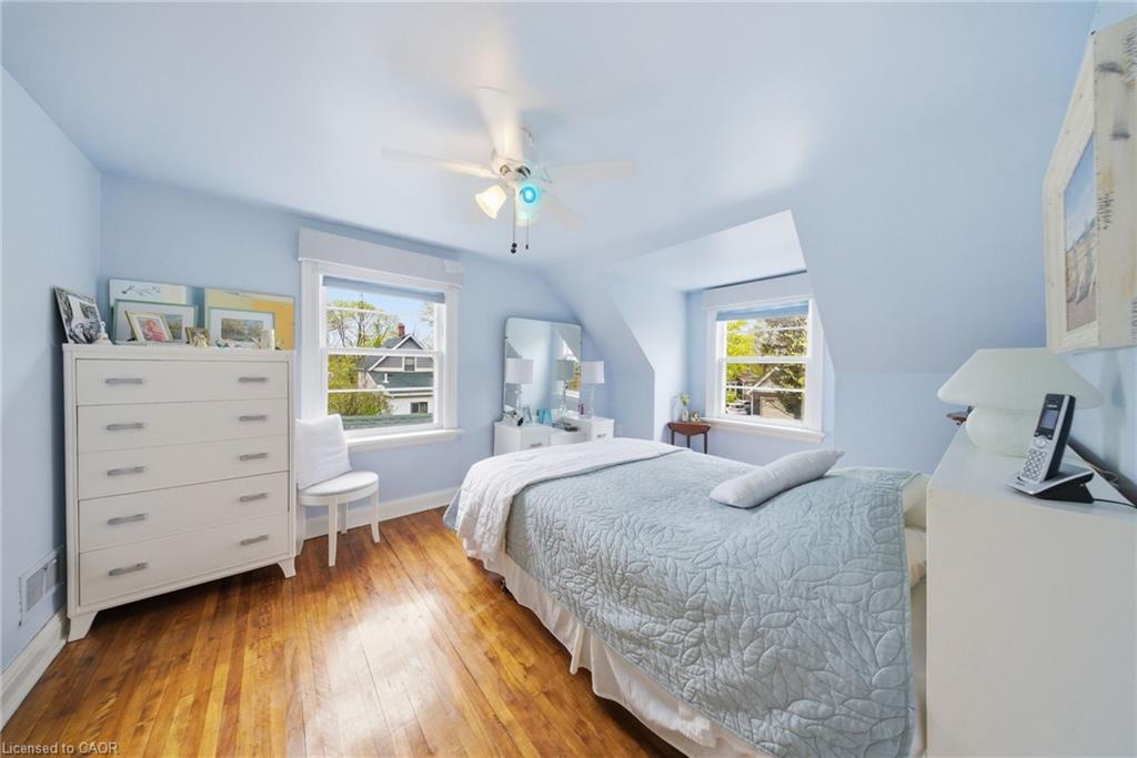 243 Sydney Street Property Photo 35