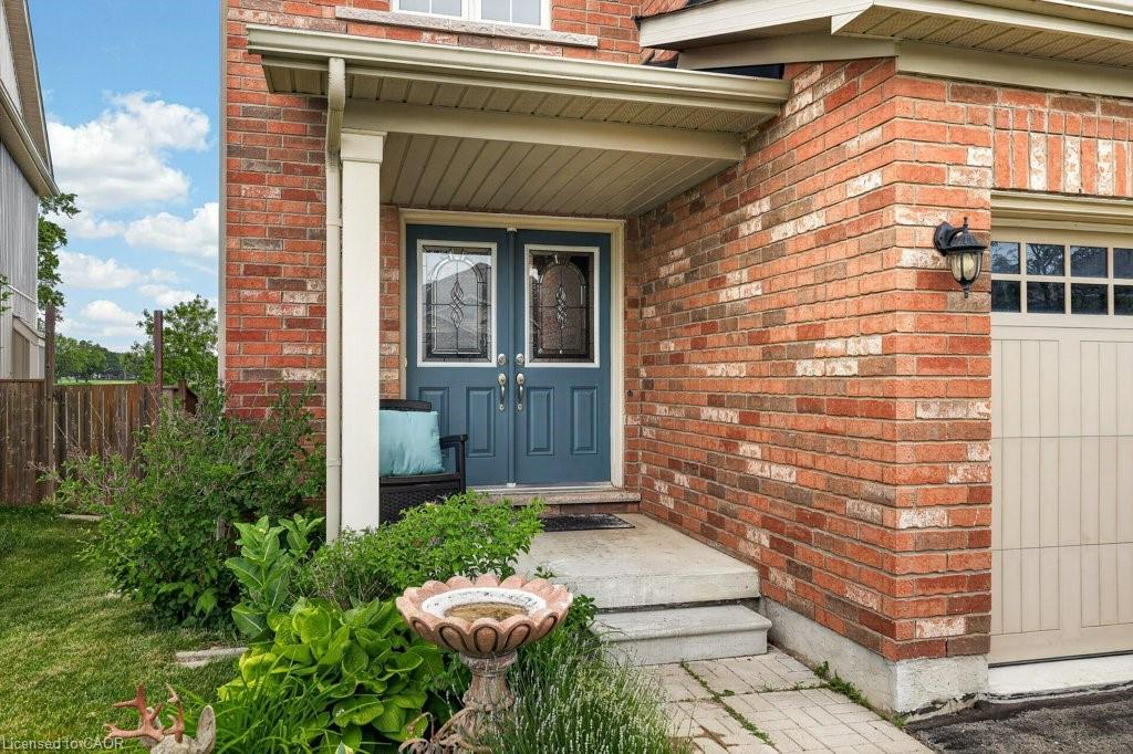 557 Baldwin Crescent Property Photo 10