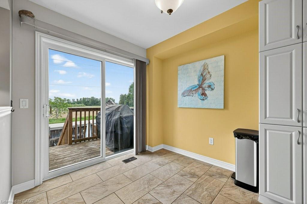 557 Baldwin Crescent Property Photo 24