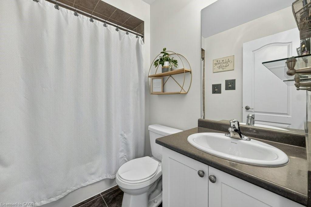 557 Baldwin Crescent Property Photo 37