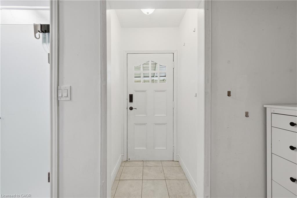 15 West 1st Street Property Photo 8