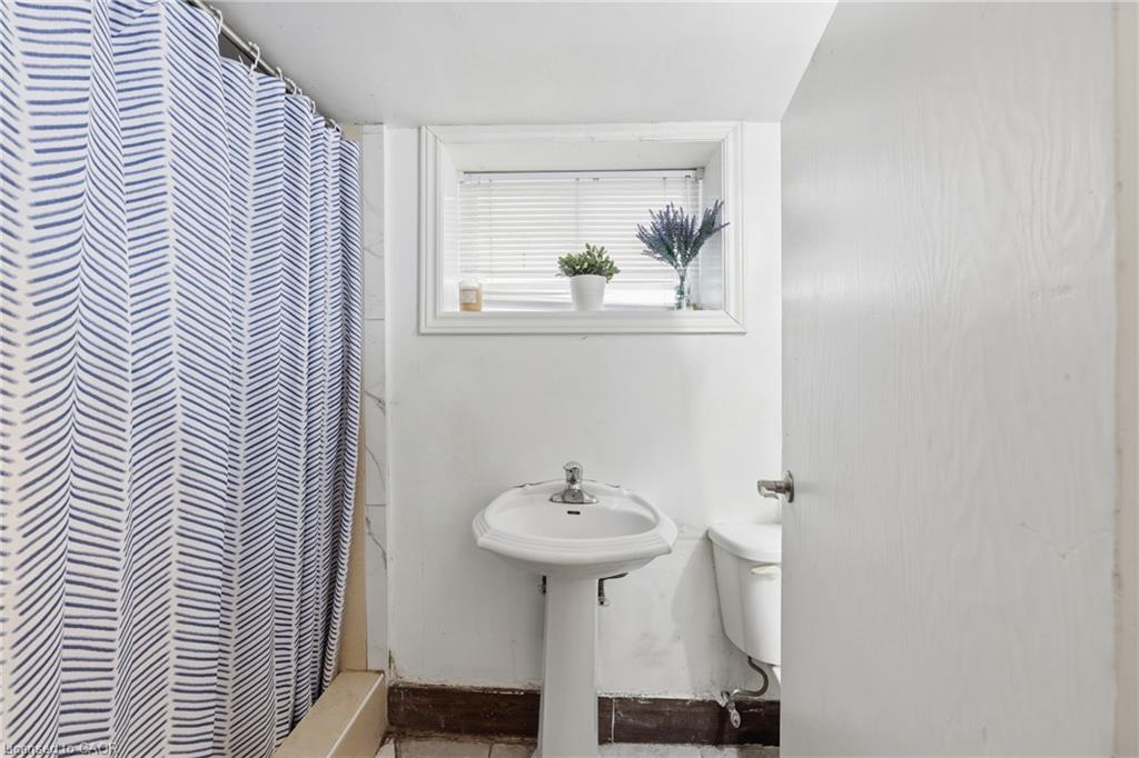 15 West 1st Street Property Photo 29