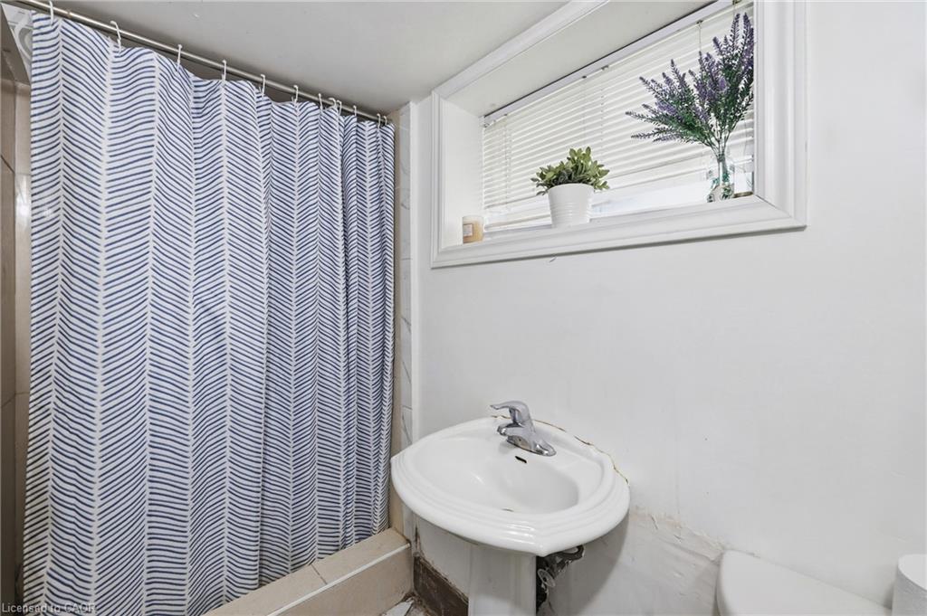 15 West 1st Street Property Photo 32