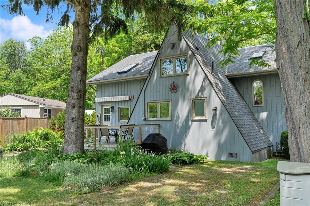 12 Maple Boulevard Property Photo 1