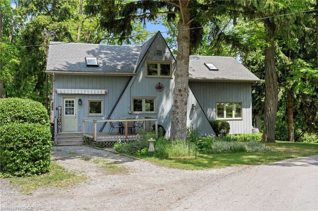 12 Maple Boulevard Property Photo 2