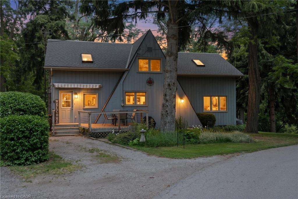 12 Maple Boulevard Property Photo 3