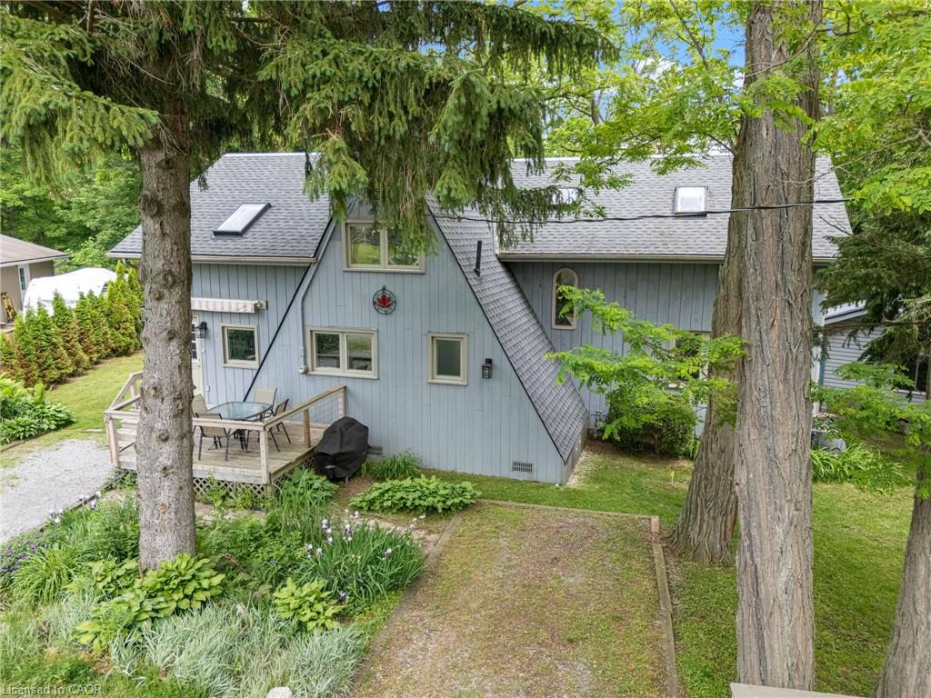 12 Maple Boulevard Property Photo 4
