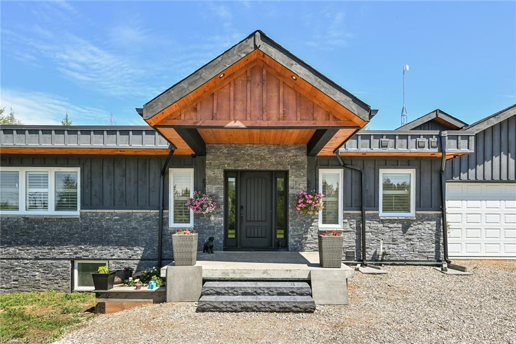 375753 6th Line Property Photo 3