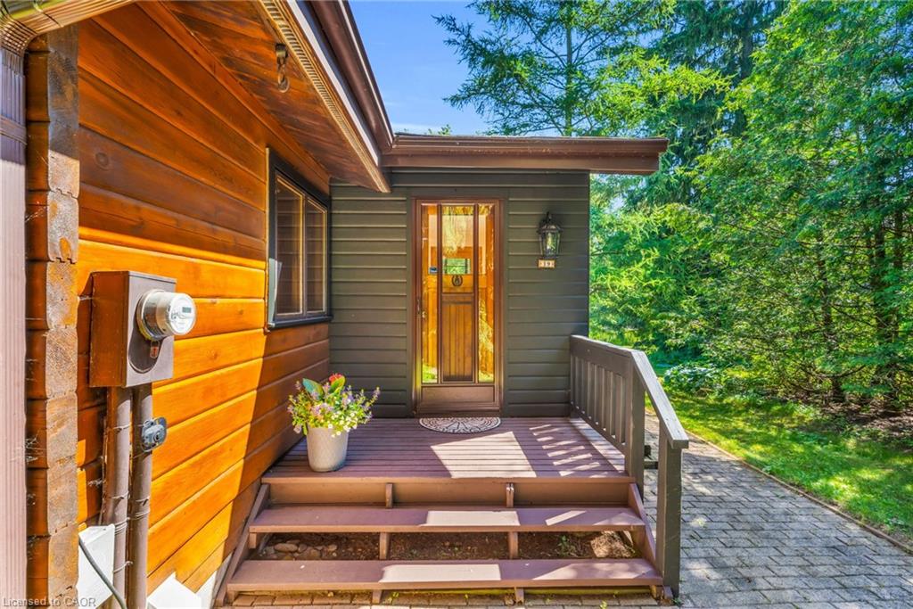 19 Confederation Street Property Photo 3