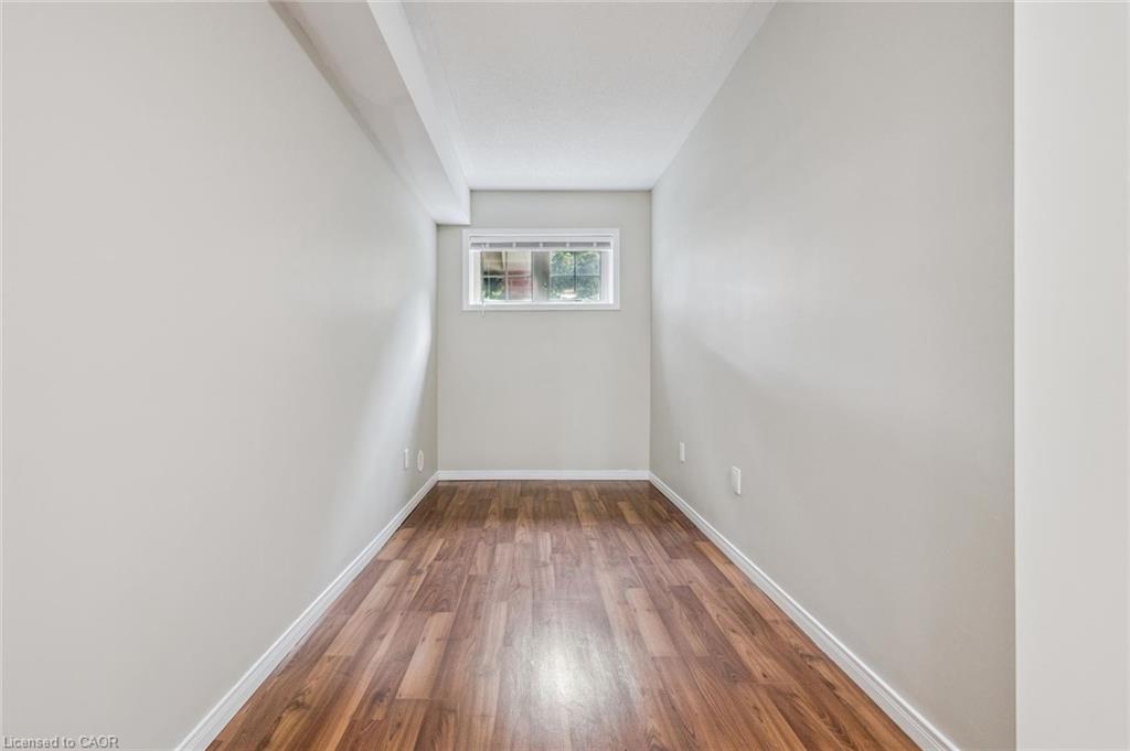 4-43 Hays Boulevard Property Photo 18
