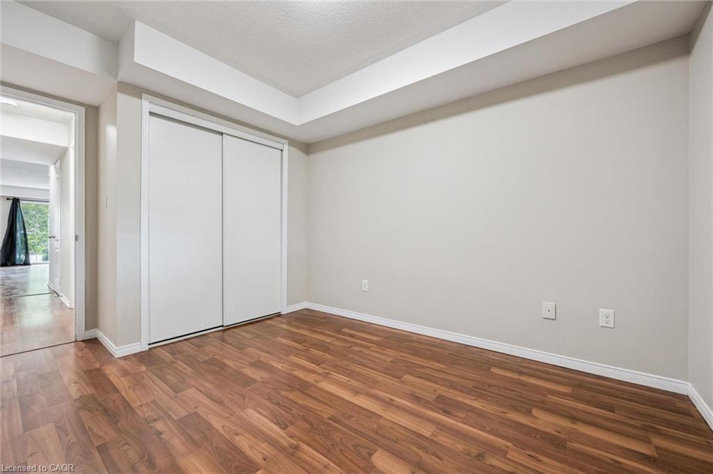 4-43 Hays Boulevard Property Photo 24