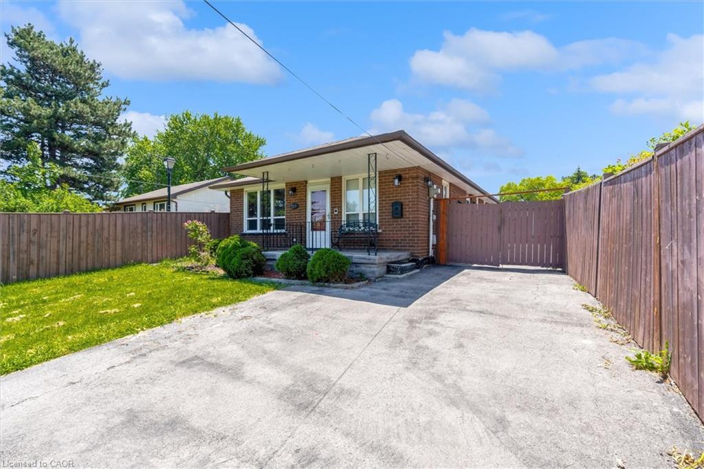 261 Limeridge Road W Property Photo 1