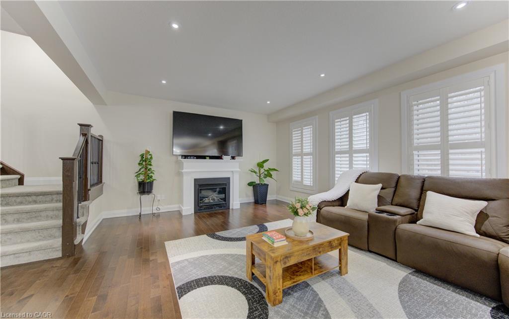 285 Sedgewood Street Property Photo 15