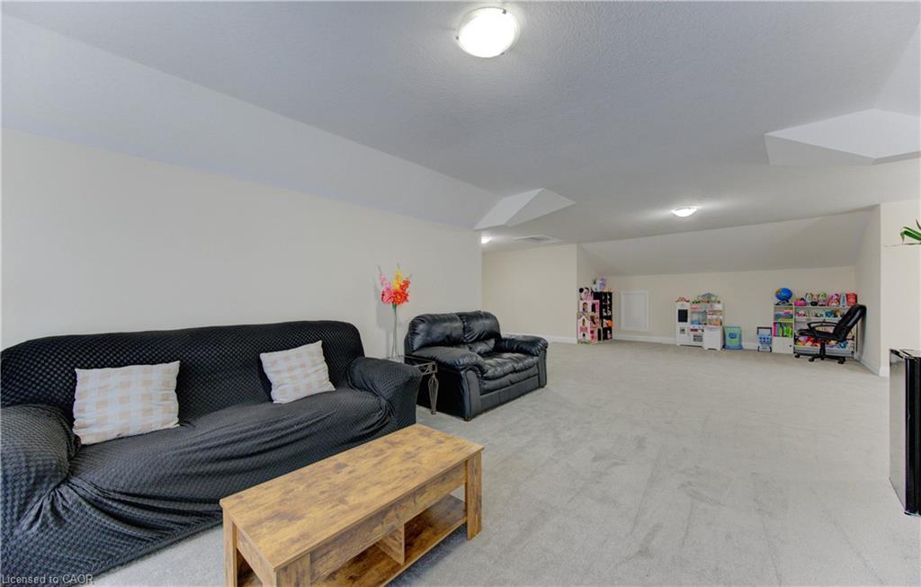 285 Sedgewood Street Property Photo 37