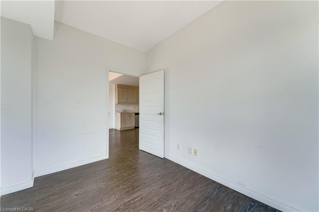 802-158 King Street N Property Photo 10