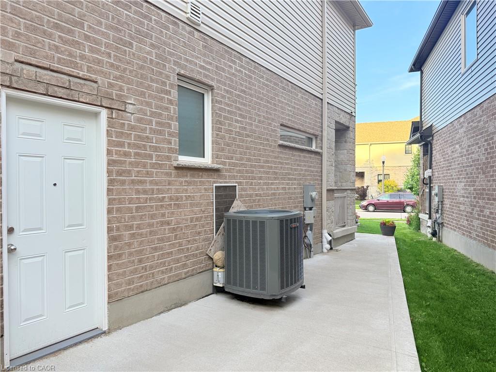 285 Sedgewood Street Property Photo 45