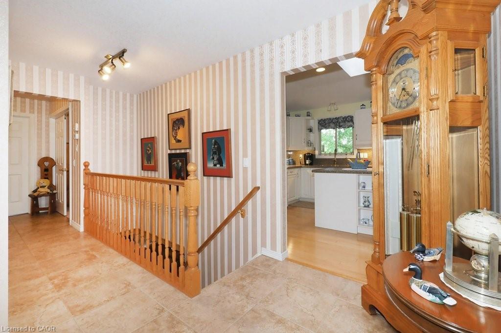 137 Foxboro Drive Property Photo 14