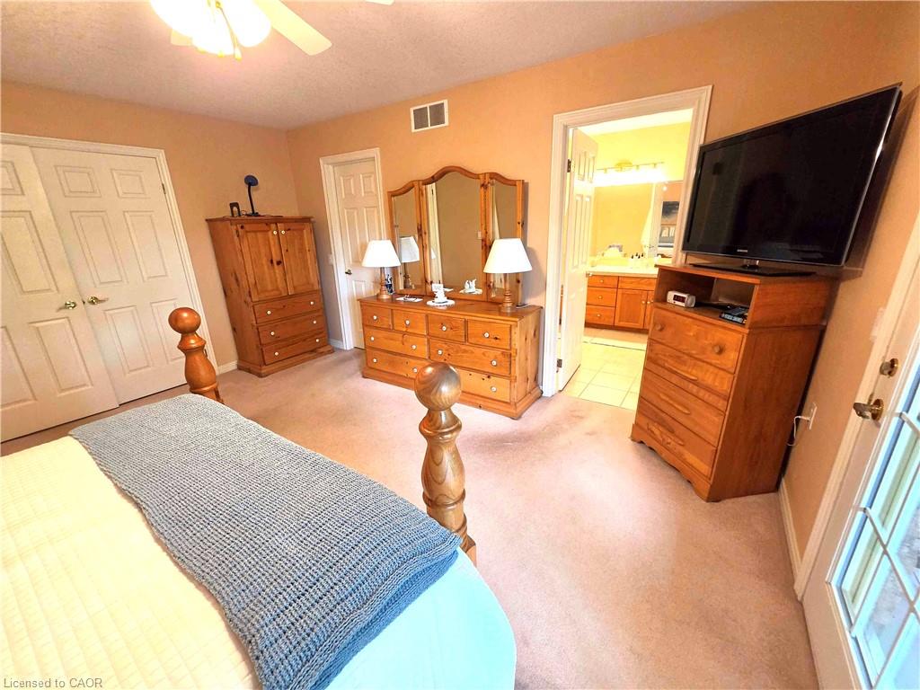 137 Foxboro Drive Property Photo 17