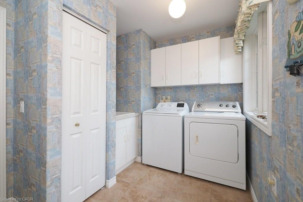 137 Foxboro Drive Property Photo 24