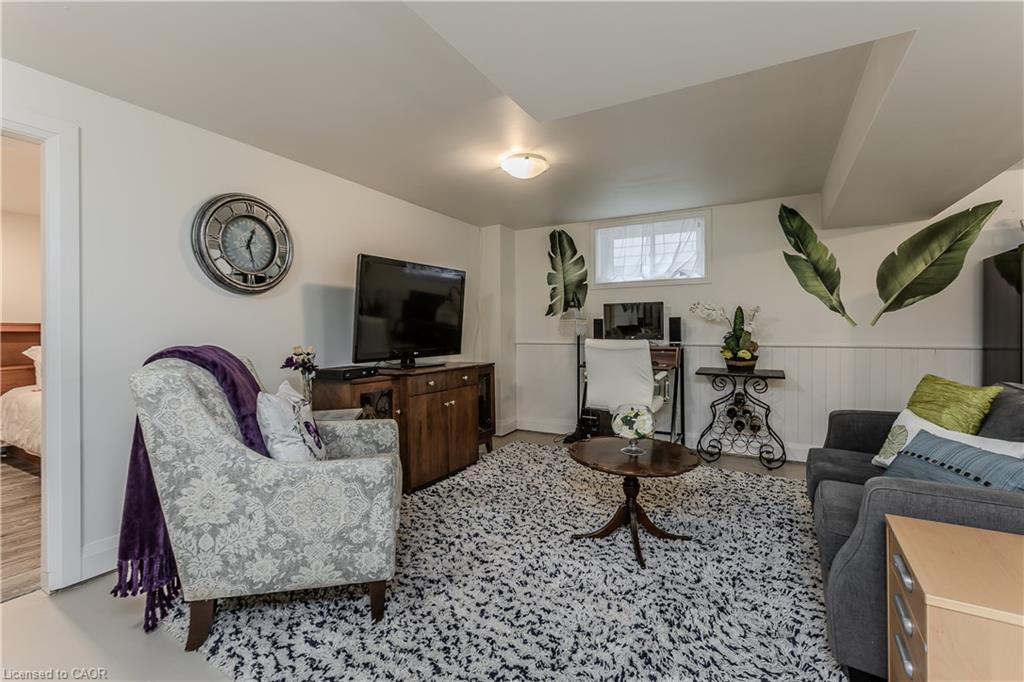 272 Goodram Drive Property Photo 31