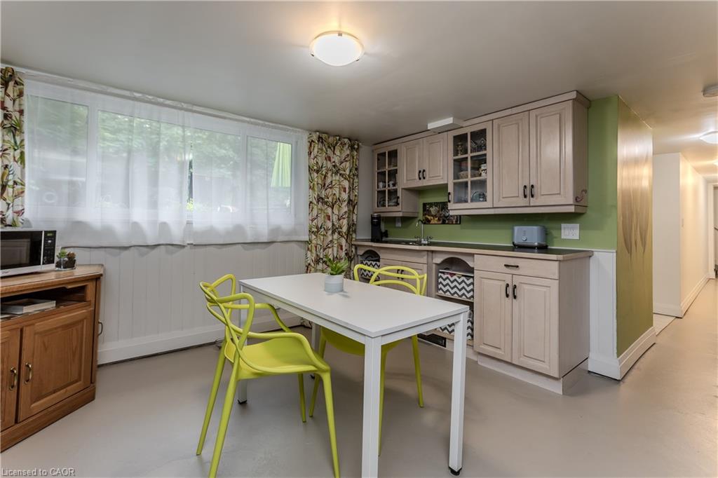 272 Goodram Drive Property Photo 33