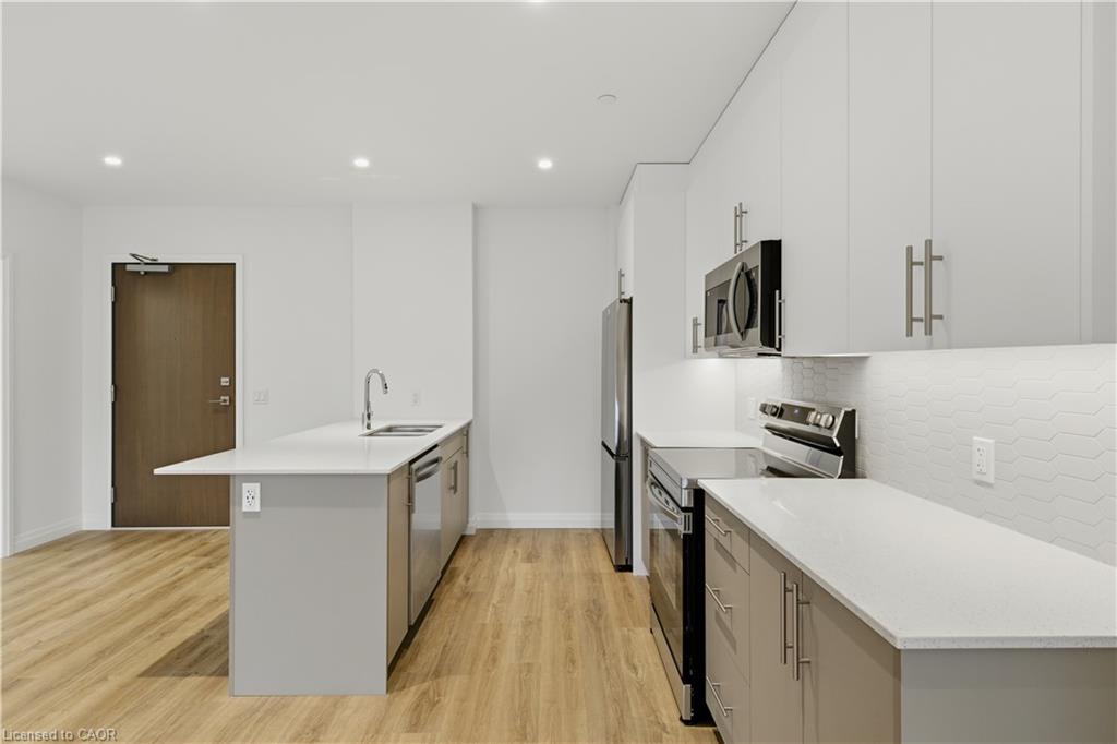 525-525 New Dundee Road Property Photo 10