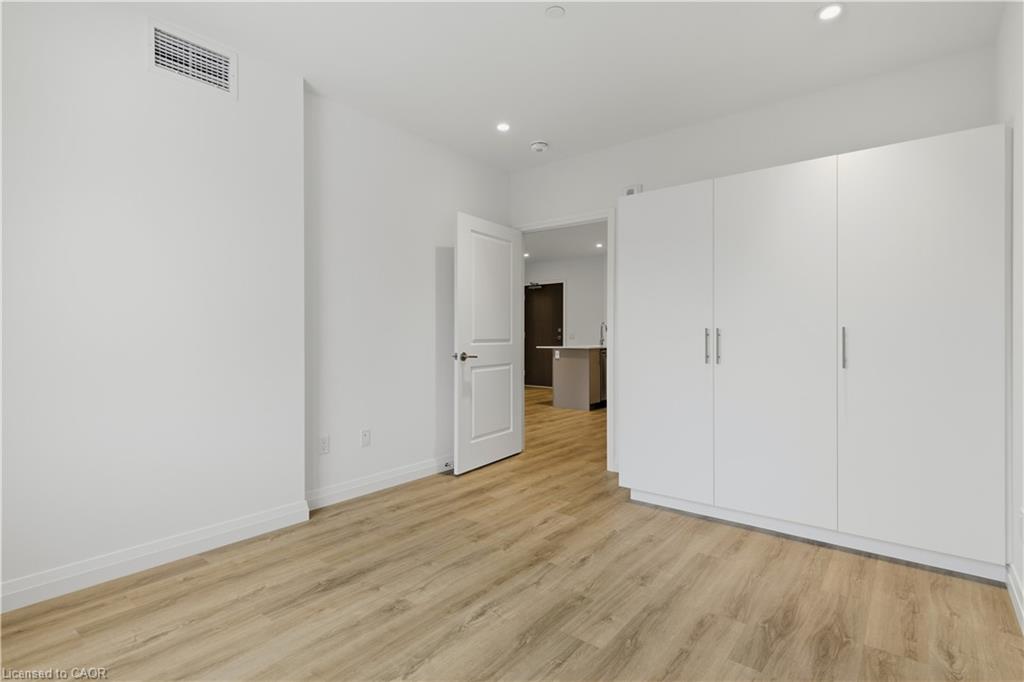 525-525 New Dundee Road Property Photo 21