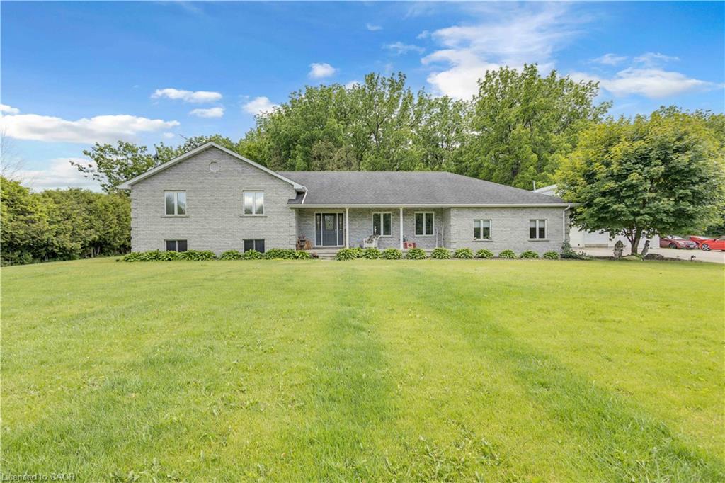 1306 St Johns Road W Property Photo 3