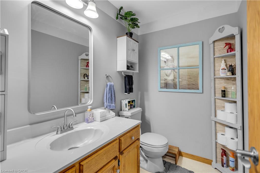 1306 St Johns Road W Property Photo 14