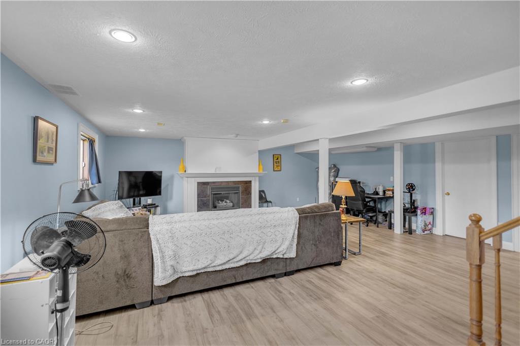 1306 St Johns Road W Property Photo 29