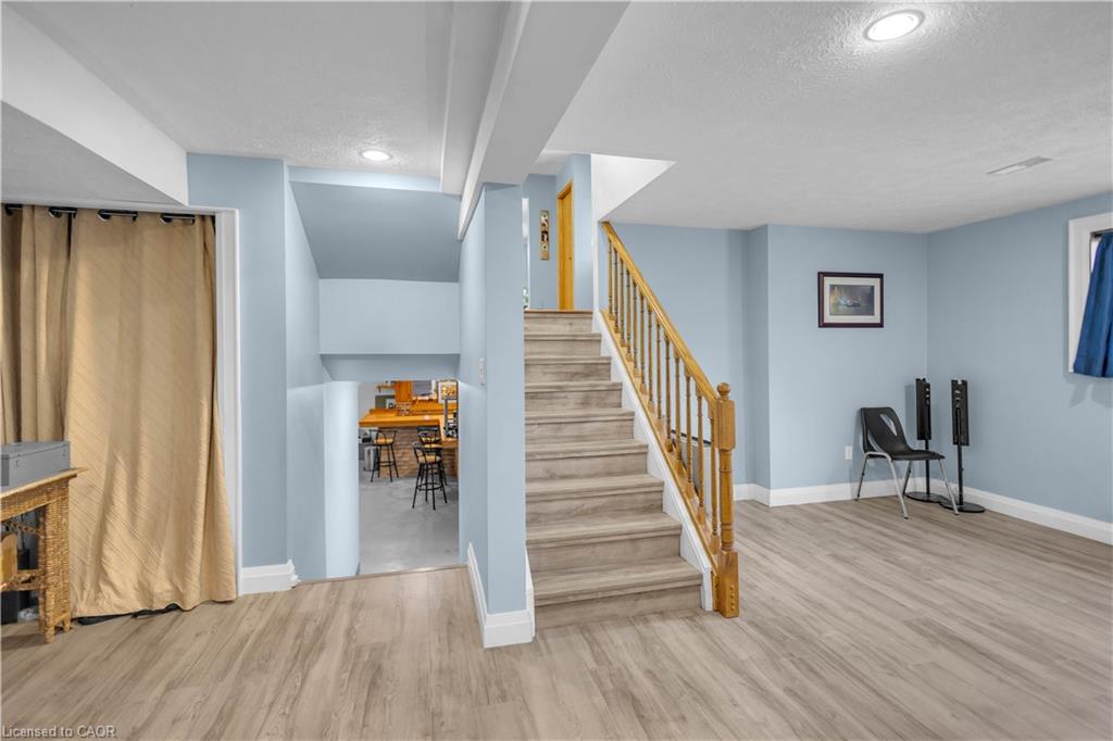 1306 St Johns Road W Property Photo 32