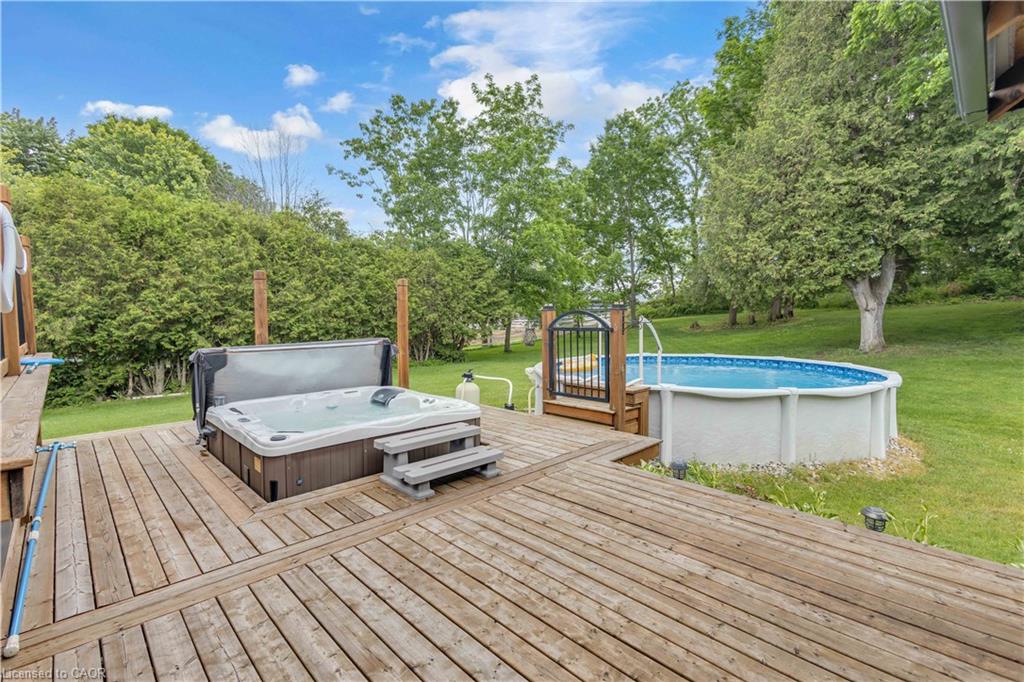 1306 St Johns Road W Property Photo 43