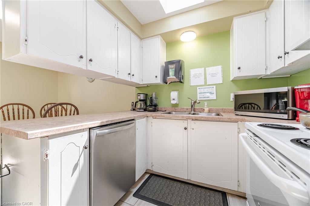 178 Athenia Drive Property Photo 16